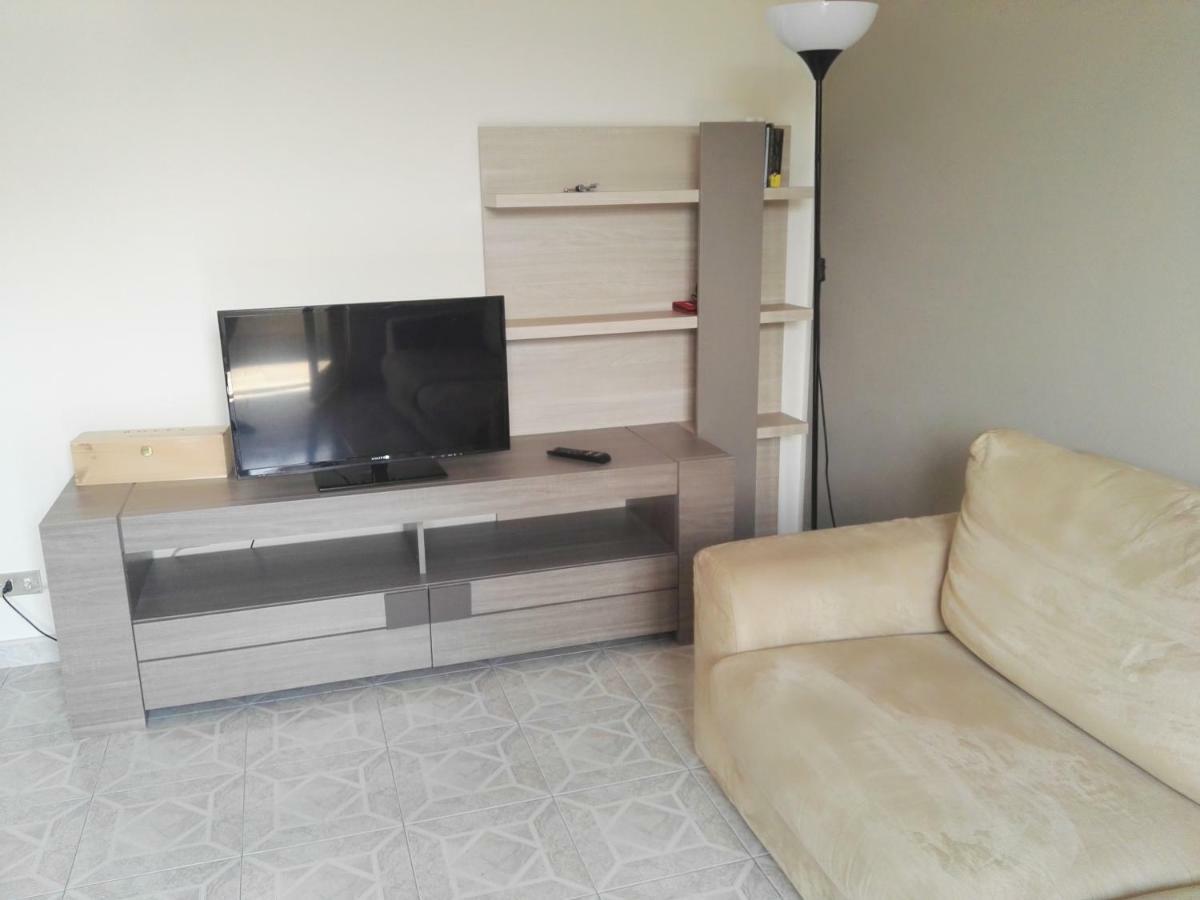Casa Riolo Apartment Ачиреале Екстериор снимка