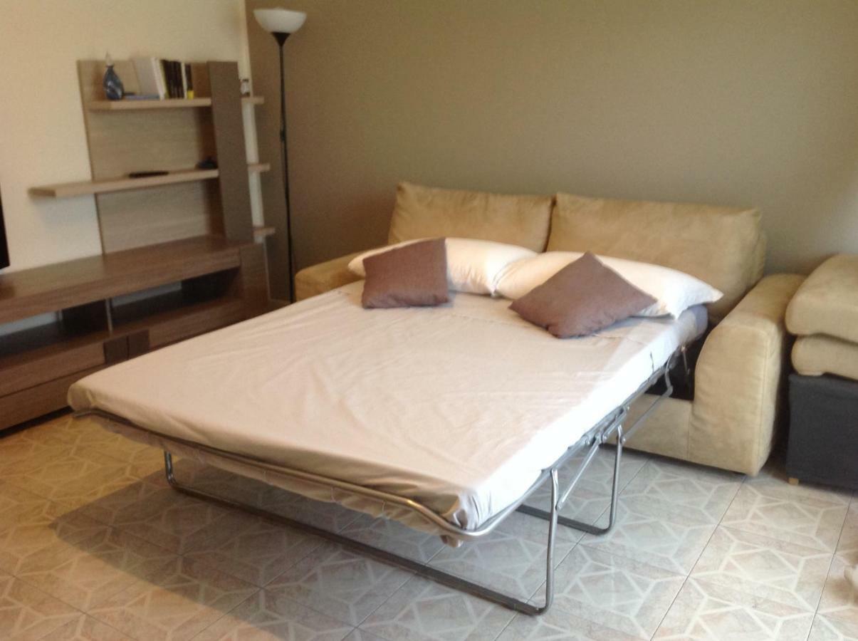 Casa Riolo Apartment Ачиреале Екстериор снимка